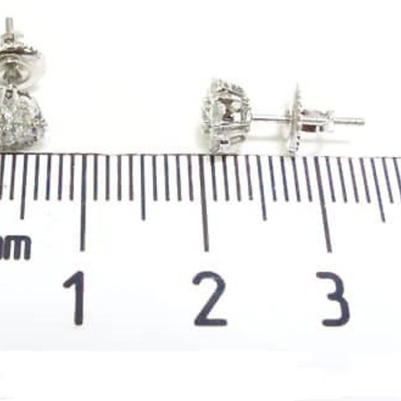 14k Gold 0.95 ct Diamond Cluster Stud Earring - Picture 5 of 5